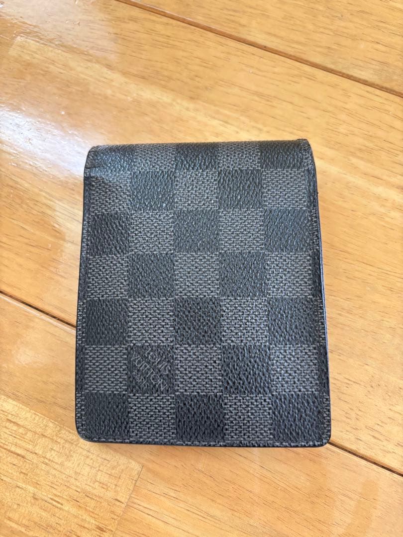 LOUIS VUITTON ルイ・ヴィトン ダミエ　二つ折り財布