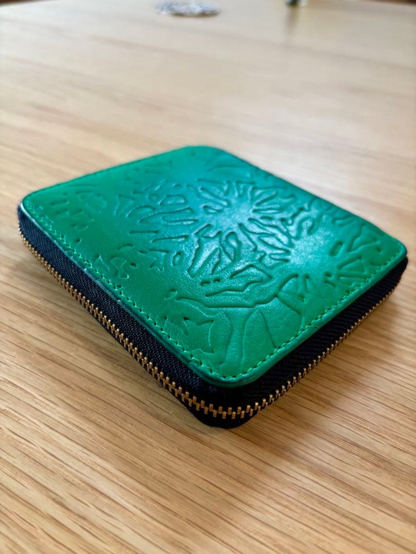 コムデギャルソン　緑色レザー 二つ折り財布