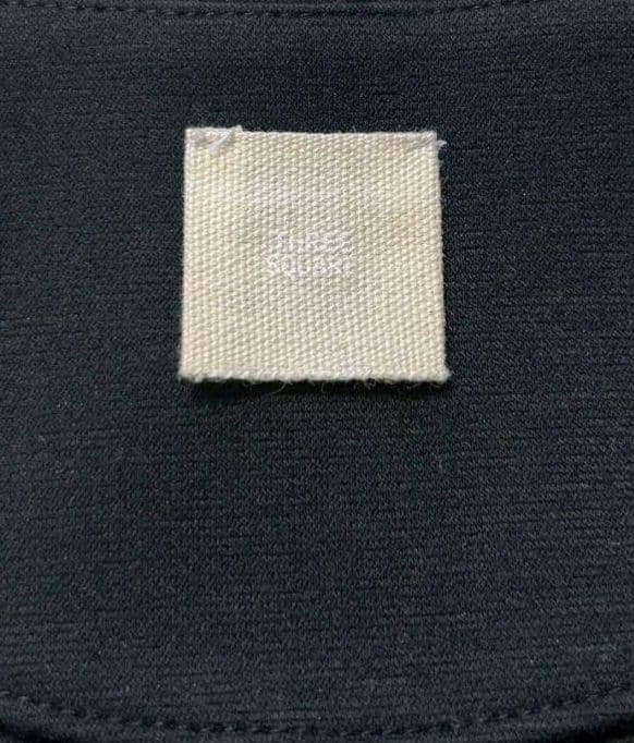 【VERY掲載】スリースクエア　　タックジャンパースカート　ブラック