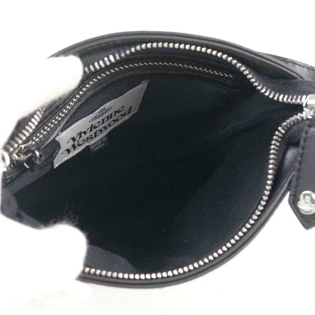 E*i様 ヴィヴィアン　ブラックレザーショルダーバッグ　男女問わずいけます！　レ