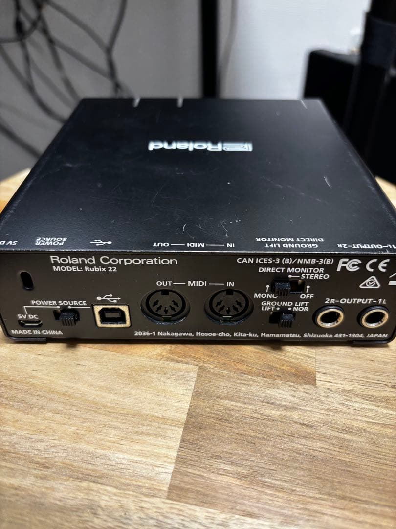 Roland Rubix 24 箱付き