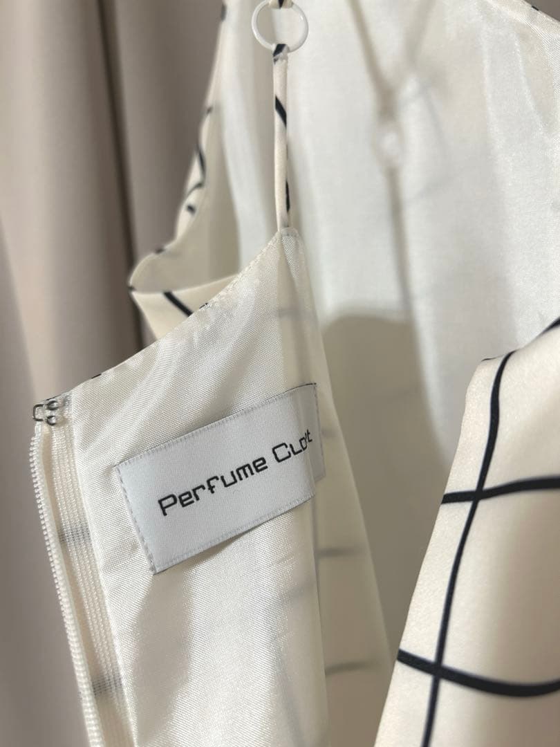 ワンピース Perfume Closet | Camisole FlareDress