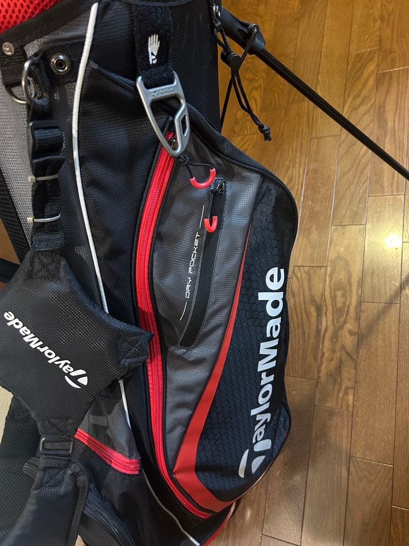 TaylorMade テーラーメイド スタンド式キャディバッグ