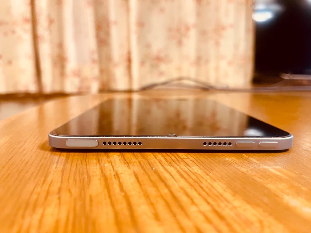 iPad mini A17 pro ブルー 本体 + MePadKey