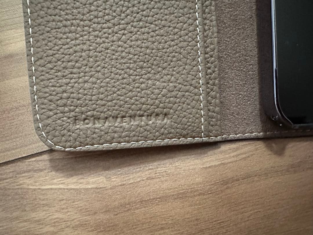 ✴︎新品未使用✴︎ボナヴェンチュラ✴︎iPhone 13