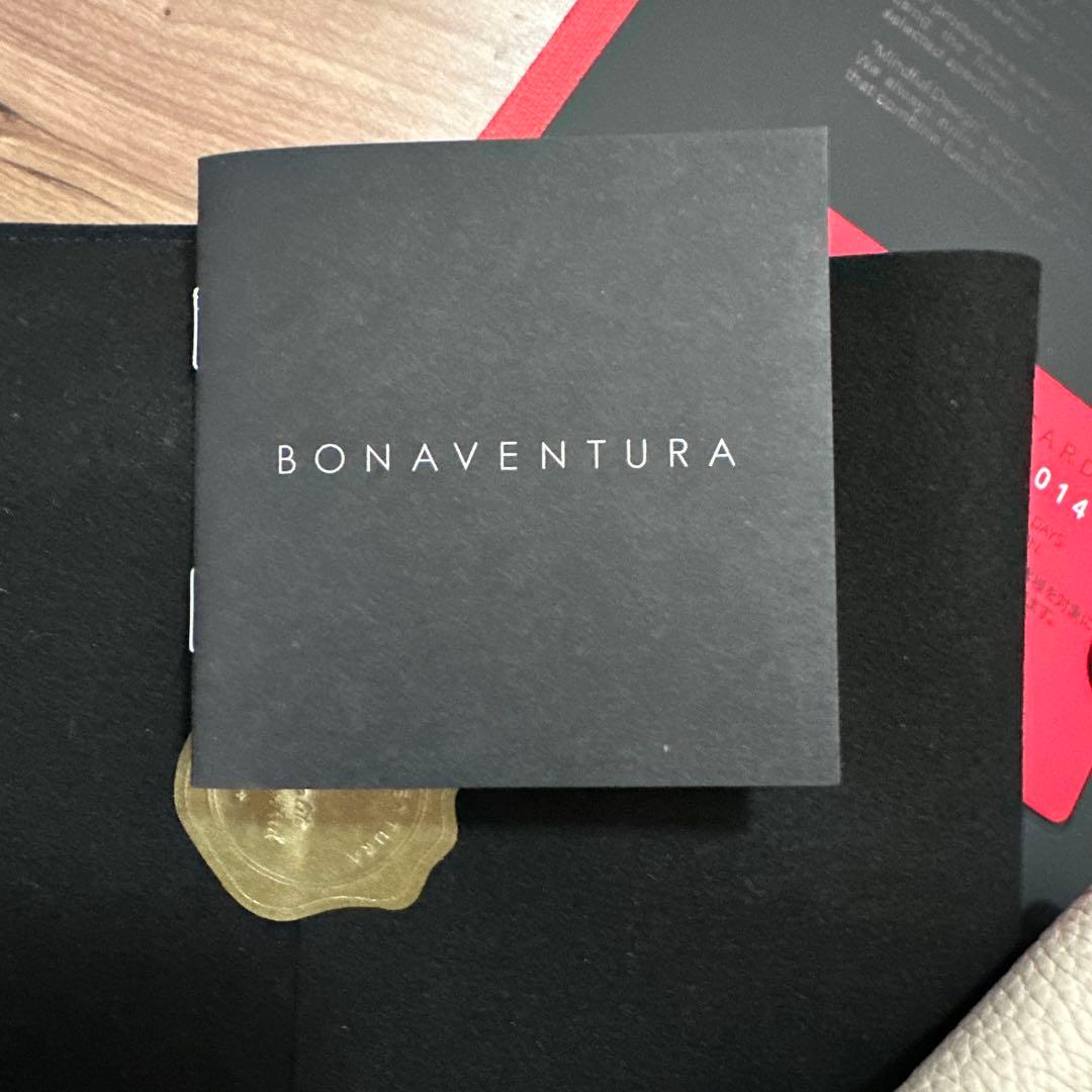 ✴︎新品未使用✴︎ボナヴェンチュラ✴︎iPhone 13