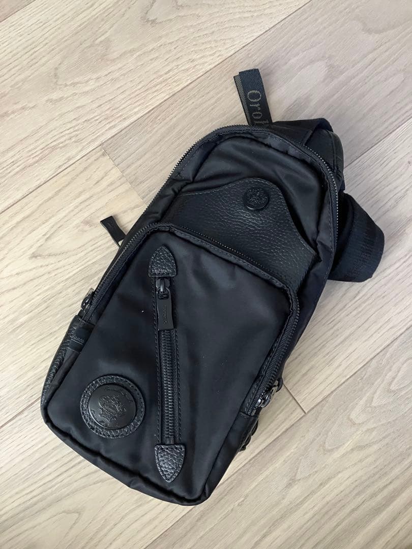 メンズ Orobiancoショルダーバッグ