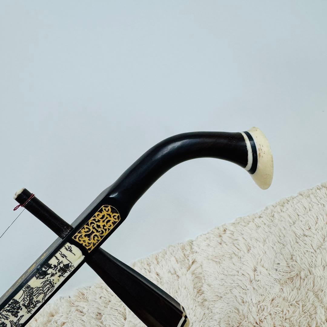 24時間以内発送 美品　蘇州　二胡　紅木　精品　万菊根制　蛇皮　ケース　弓