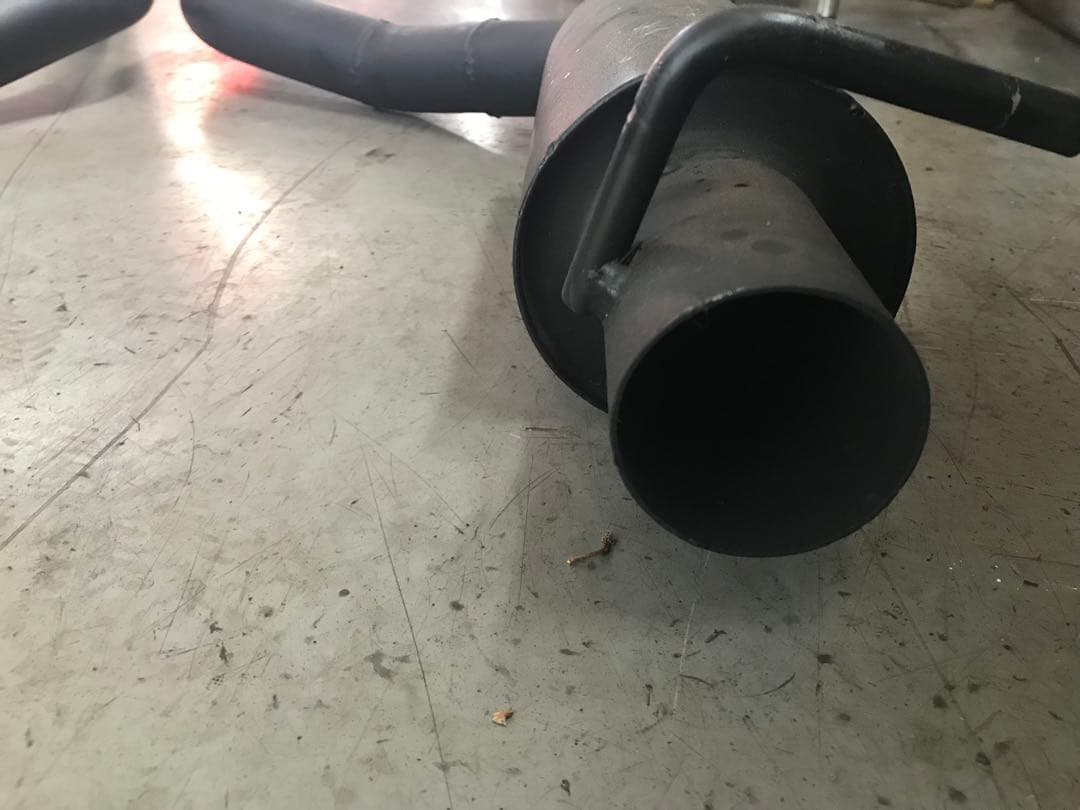 ダッジチャレンジャー　2015y ワンオフマフラー