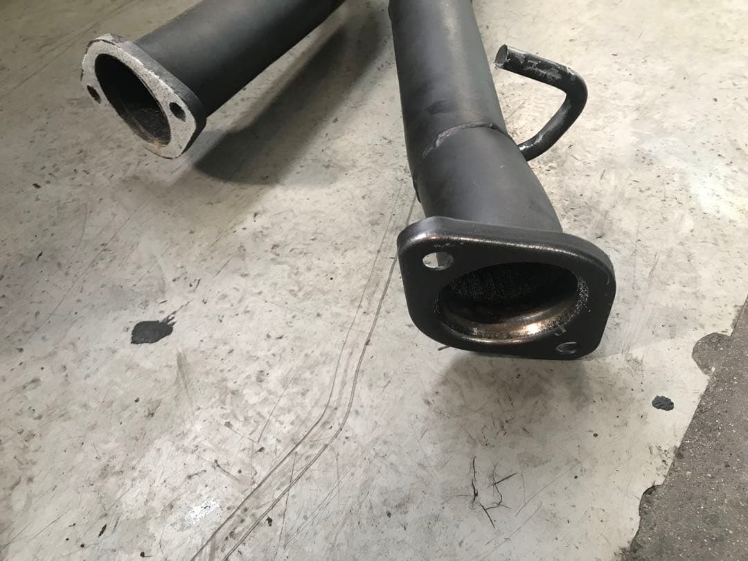 ダッジチャレンジャー　2015y ワンオフマフラー