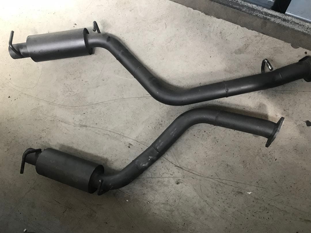 ダッジチャレンジャー　2015y ワンオフマフラー