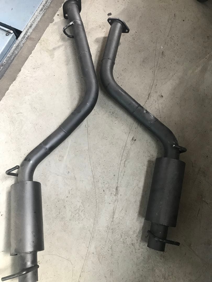 ダッジチャレンジャー　2015y ワンオフマフラー