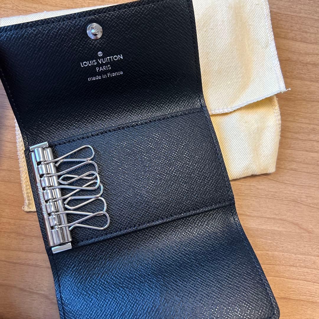 【新品、未使用】Louis Vuitton ダミエ・グラフィット キーケース