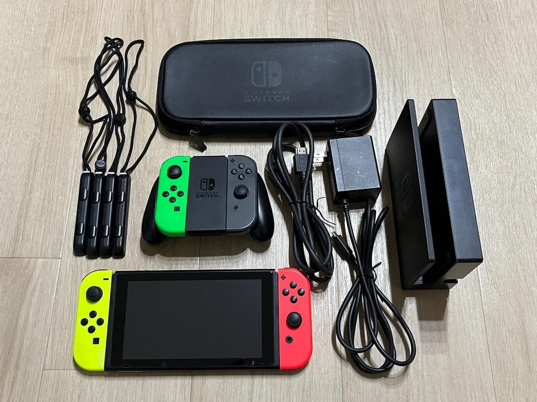 Nintendo Switch 本体 ドック ケース ジョイコンなどセット