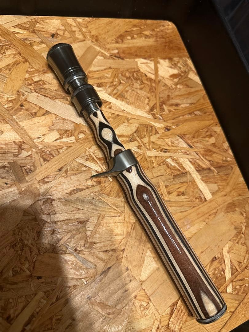 ハンドメイドグリップ　トップウォーター 渓流ベイトフィネスグラスアイ