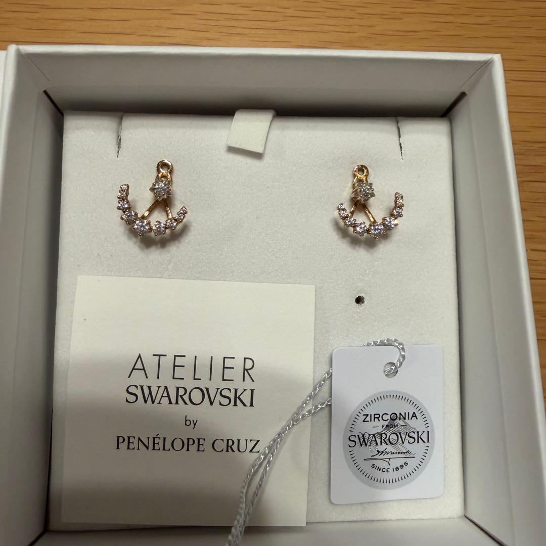 スワロフスキー MOONSUN 月 星 ピアス 愛の不時着