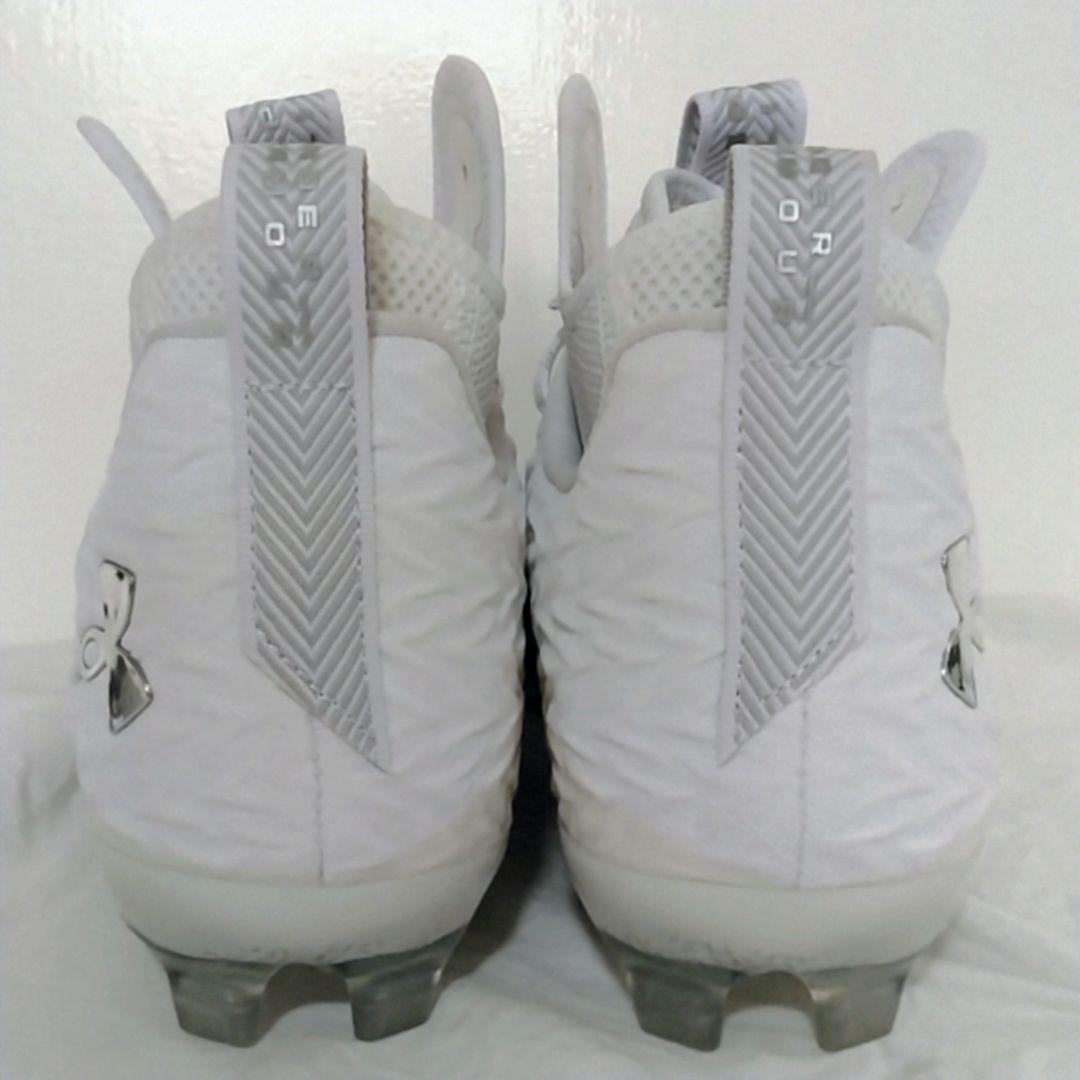 【新品未使用 27.5cm】アンダーアーマー アメフトスパイク スポットライト