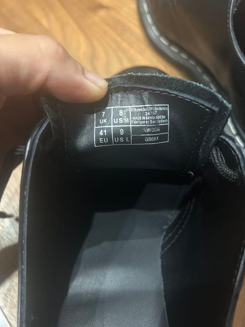 ドクターマーチン 3ホール　白ステッチ ブラック