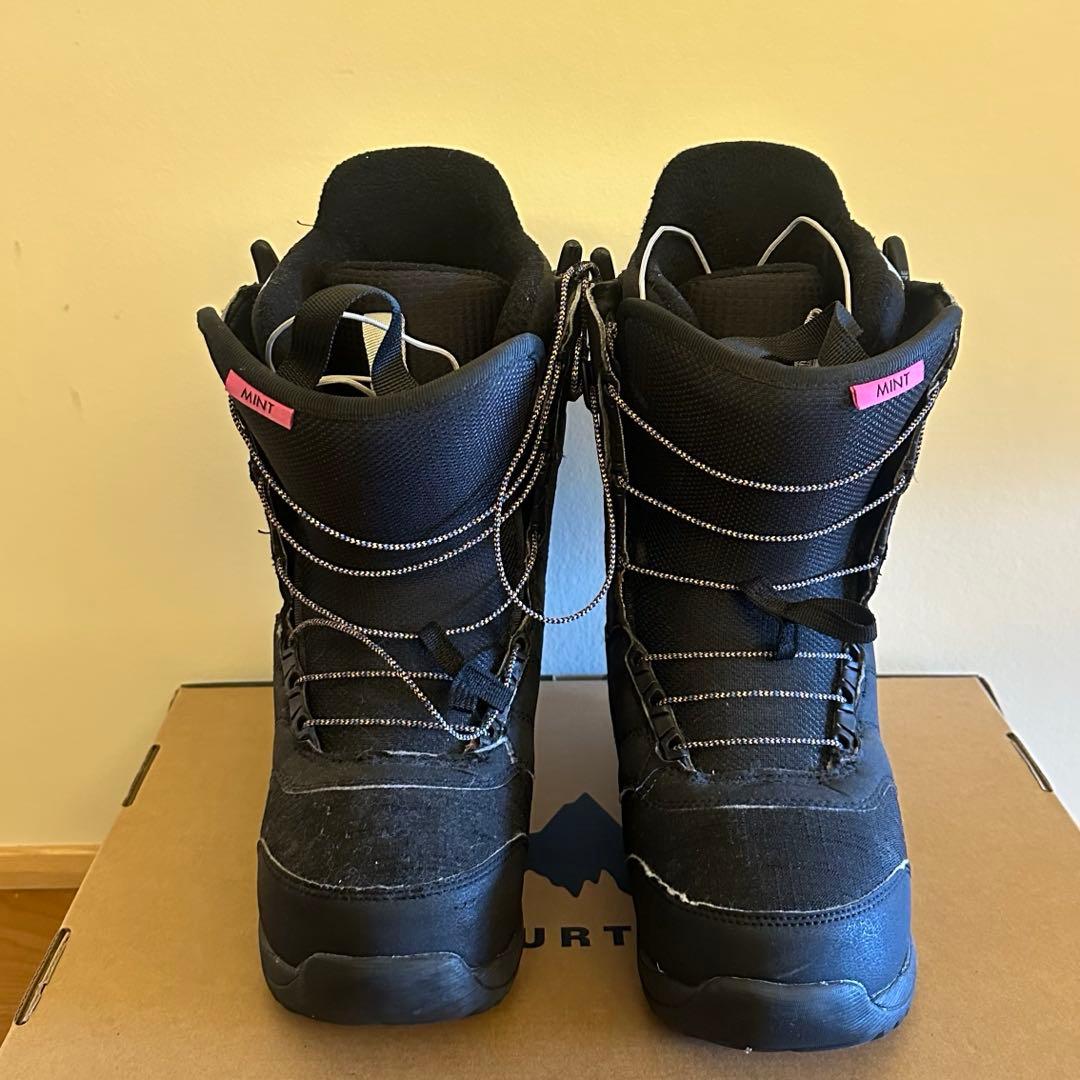 Burton 女性用スノーボードブーツ
