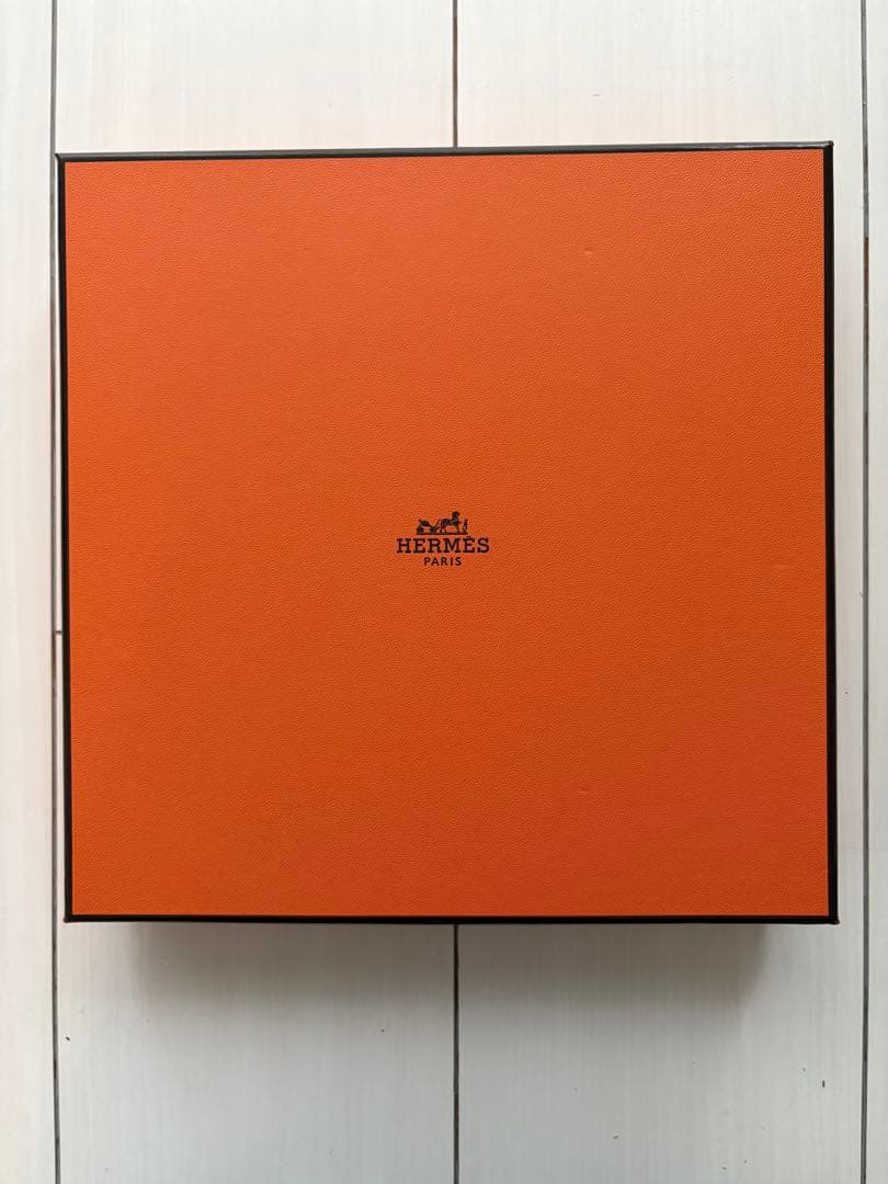 「美品」エルメスHERMES モザイク ヴァンキャトル ゴールドプレート21cm