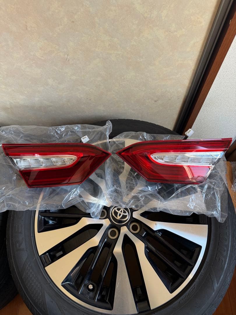 70カムリ 純正テールランプセット