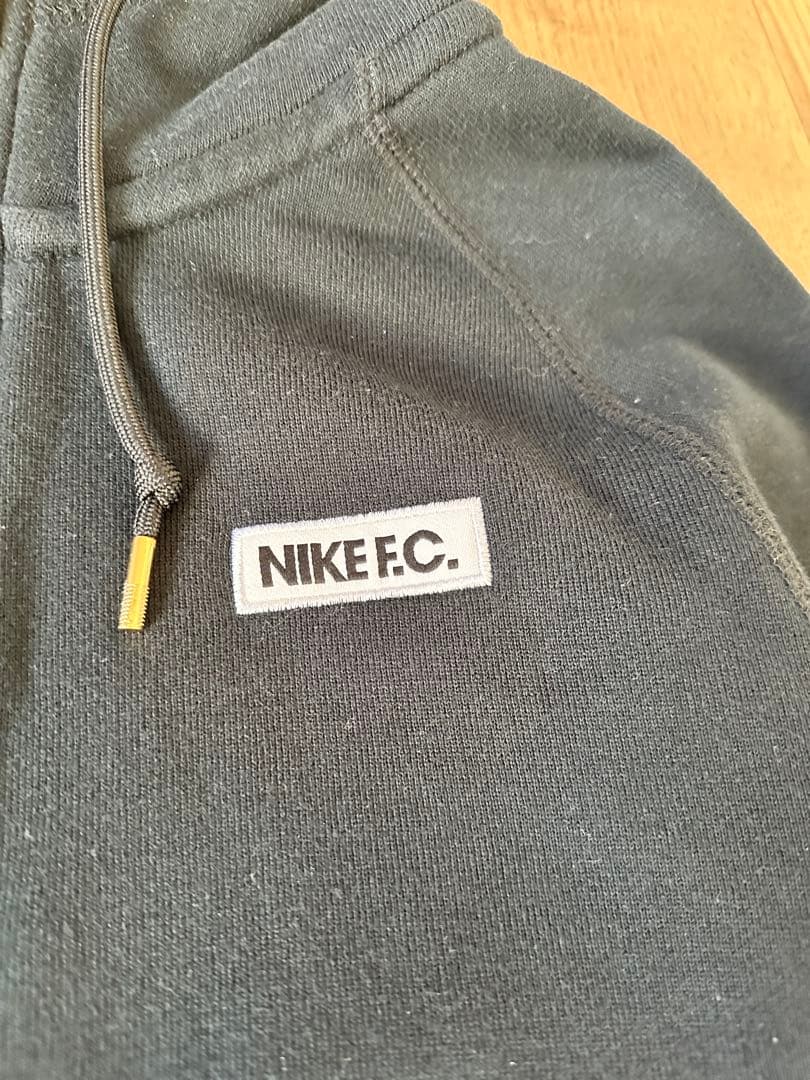 希少品 鹿島アントラーズ×NIKE FC ジップパーカー