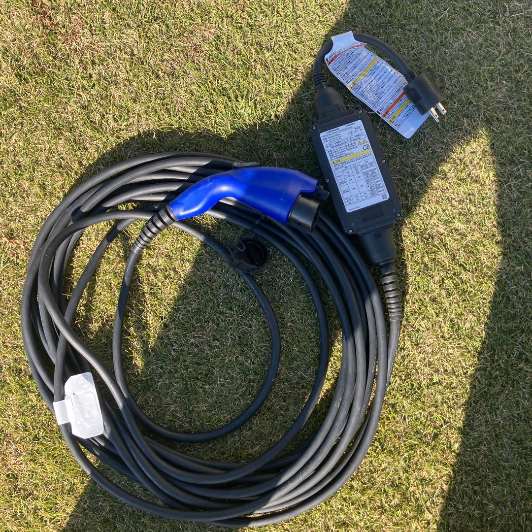 LEXUS 電気自動車充電ケーブル G9060-47010