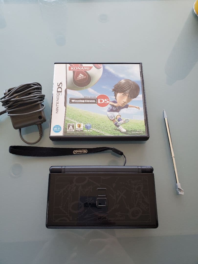 ワールドサッカーウィニングイレブンDSLite ジェットブラック