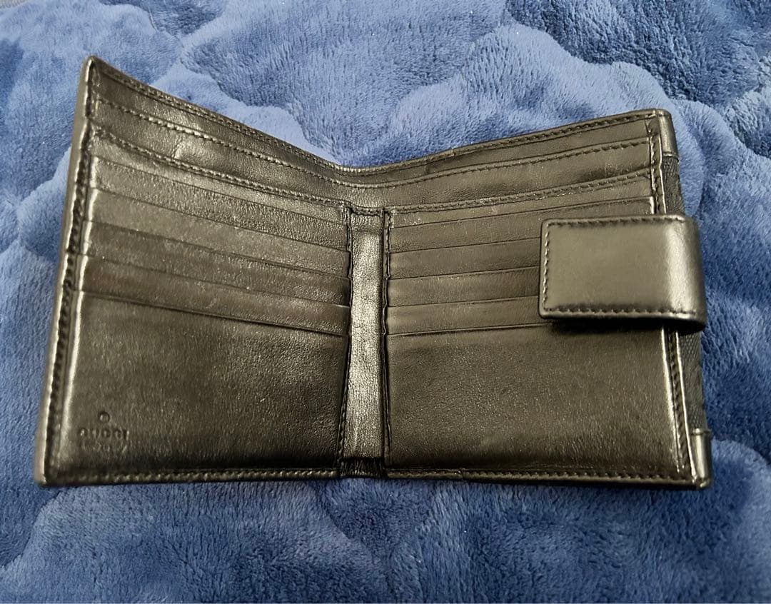 再値下げ☆GUCCI 二つ折り財布