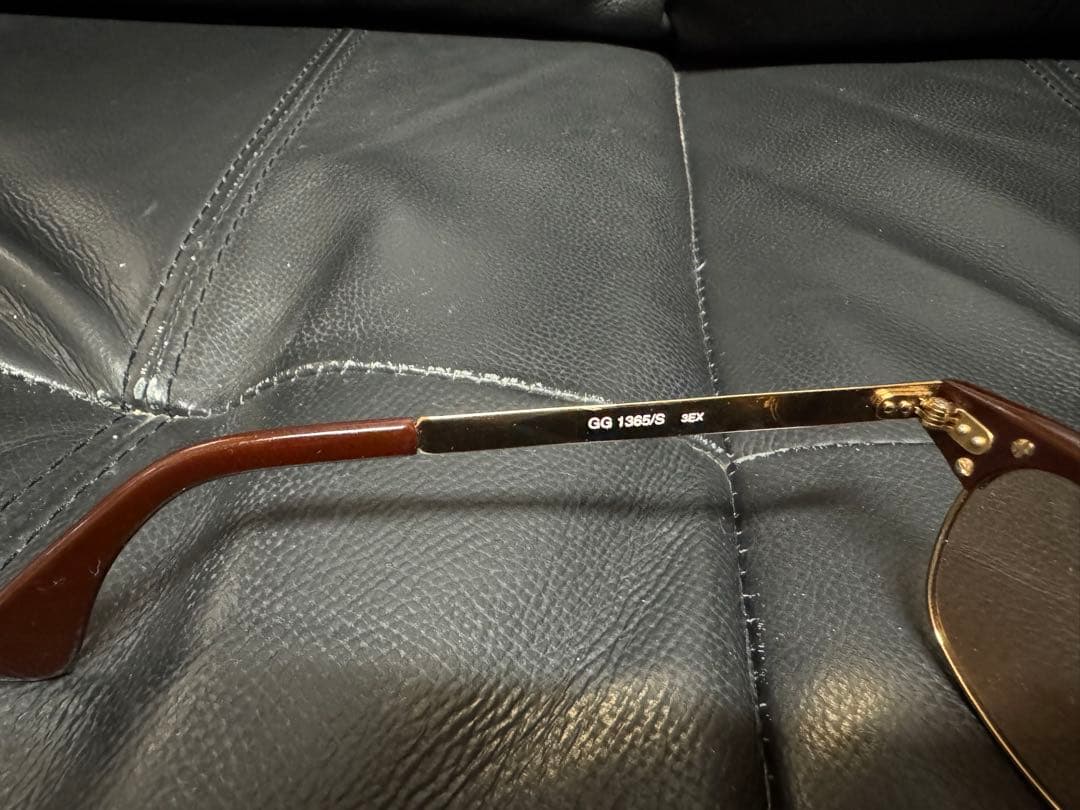 GUCCI サーモント　ハーフリム　オレンジ系　ブラウン系の度なしレンズ