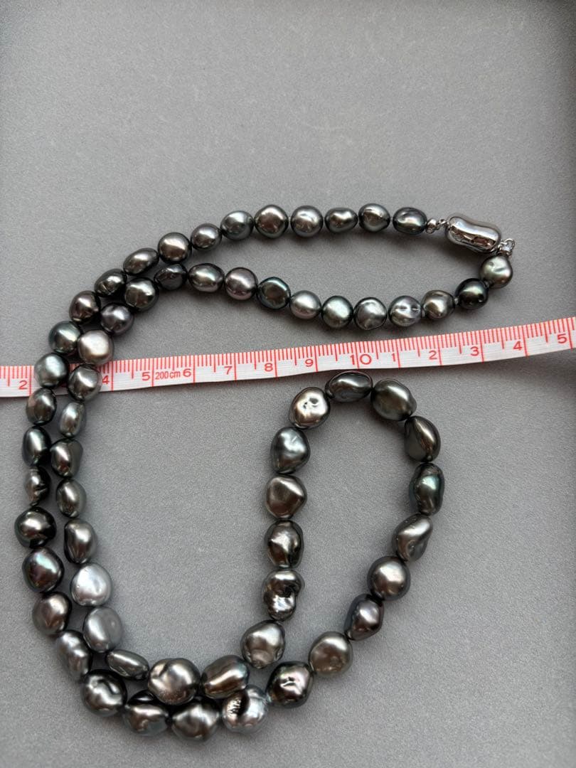 黒蝶ケシパール　ネックレス