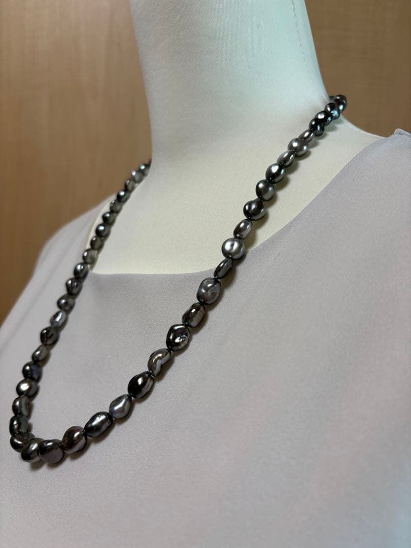 黒蝶ケシパール　ネックレス