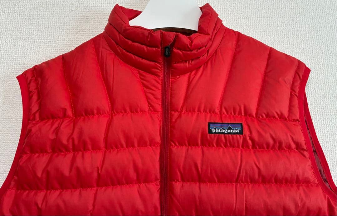 patagonia ダウンセーター ベスト F8 パタゴニア 赤