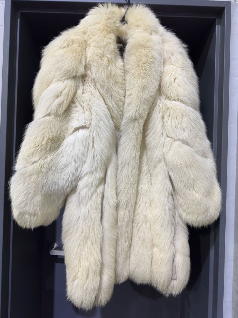 ☆SAGA FOX アイボリー 毛皮コート Mサイズ