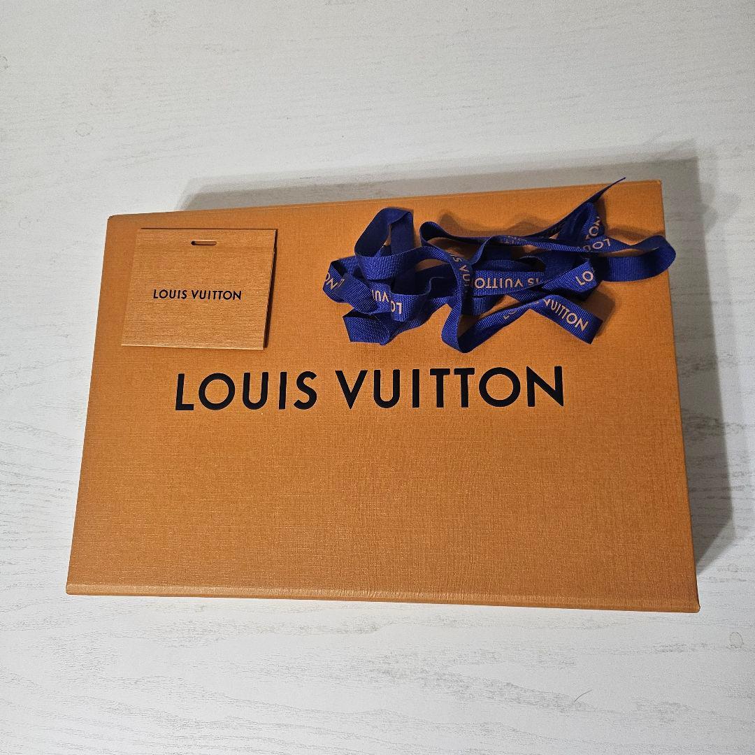 ルイヴィトン　ビーニー・LV ヘッドライン　ピンク　 M79452　ニット帽