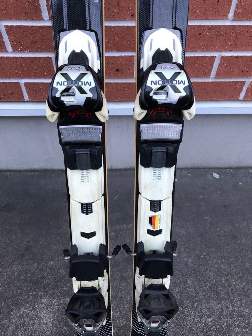 専用出品　Völkl PLATINUM SCスキー板