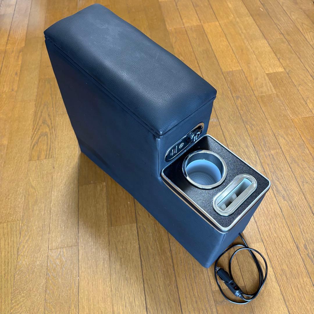 シエンタ アームレスト／コンソールボックス