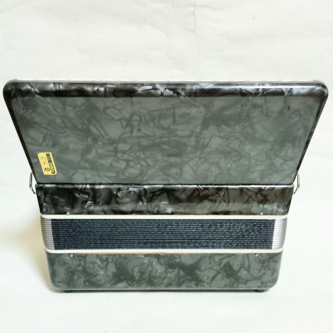 TOMBO　No.181　30鍵 18ベース　アコーディオン　レトロシルバー