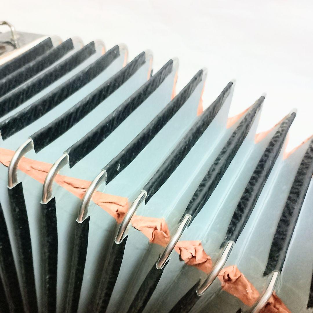 TOMBO　No.181　30鍵 18ベース　アコーディオン　レトロシルバー