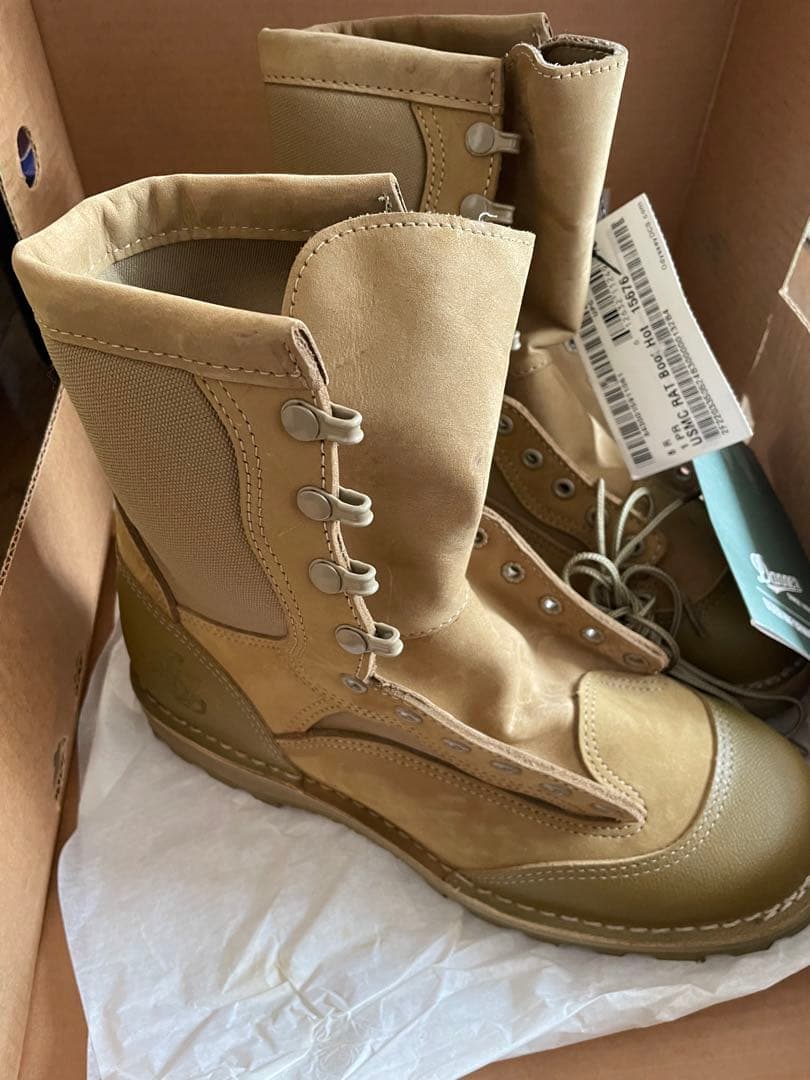 Danner ミリタリーブーツ ベージュ　新品未使用　米軍支給品