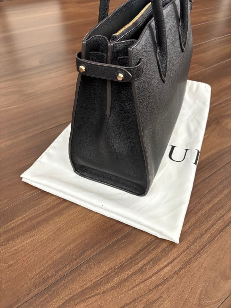 ［美品］FURLA PIN トートバッグ Lサイズ 保存袋付き
