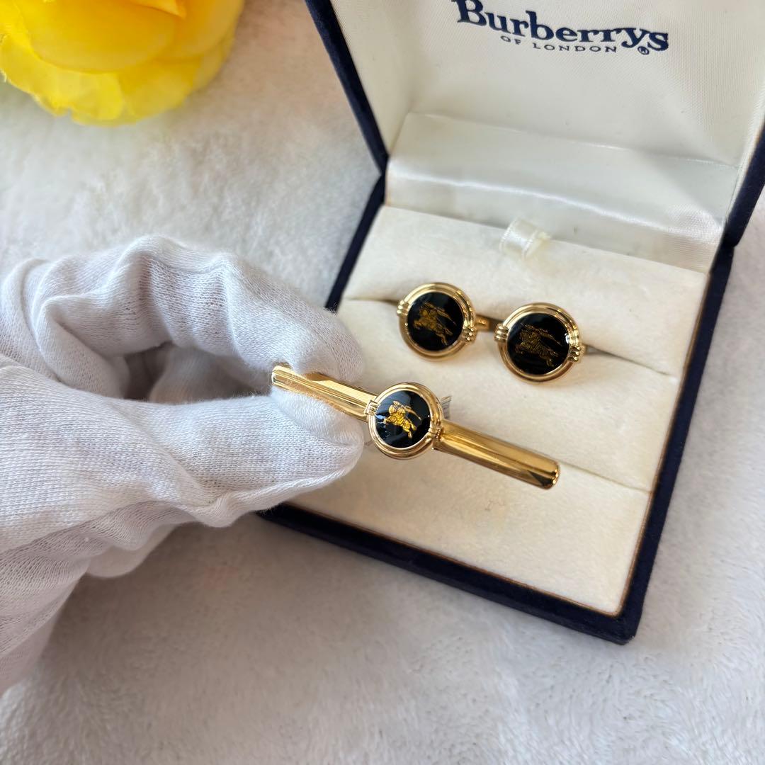 新品未使用✨　Burberry バーバリー　ネクタイピン　カフスセット　金金具