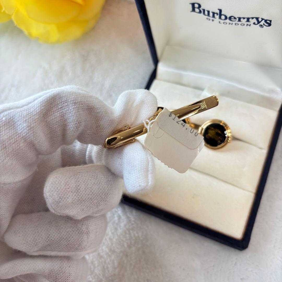 新品未使用✨　Burberry バーバリー　ネクタイピン　カフスセット　金金具