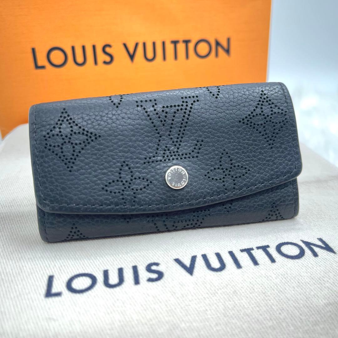 ルイヴィトン 　マヒナ 　キーケース 　キーホルダー　4連　876