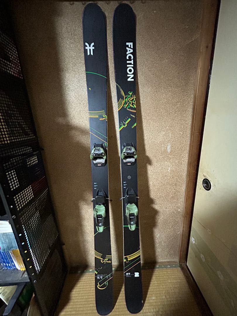 スキー faction prodigy2.0