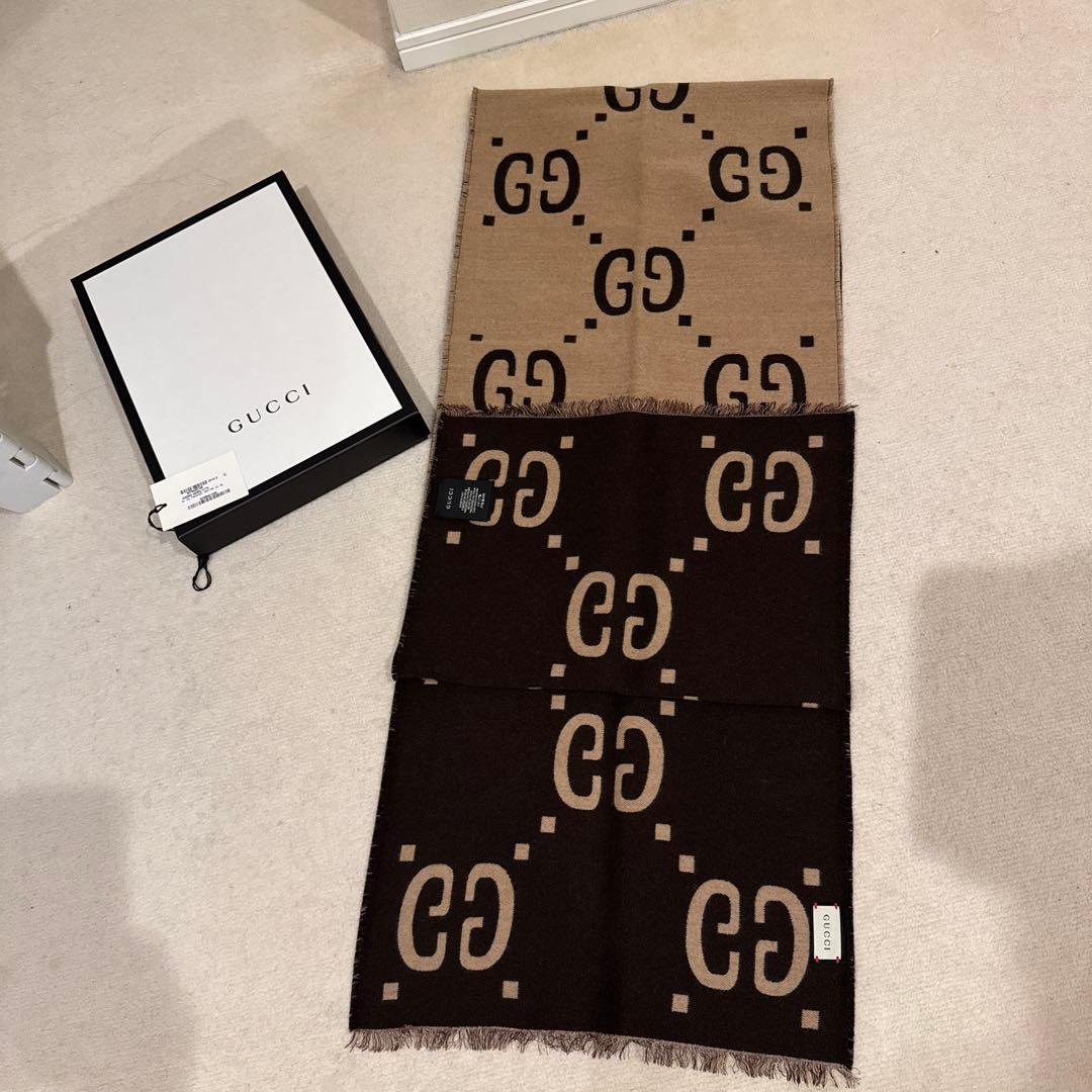 GUCCI GGロゴウールマフラー　35×190 箱付き