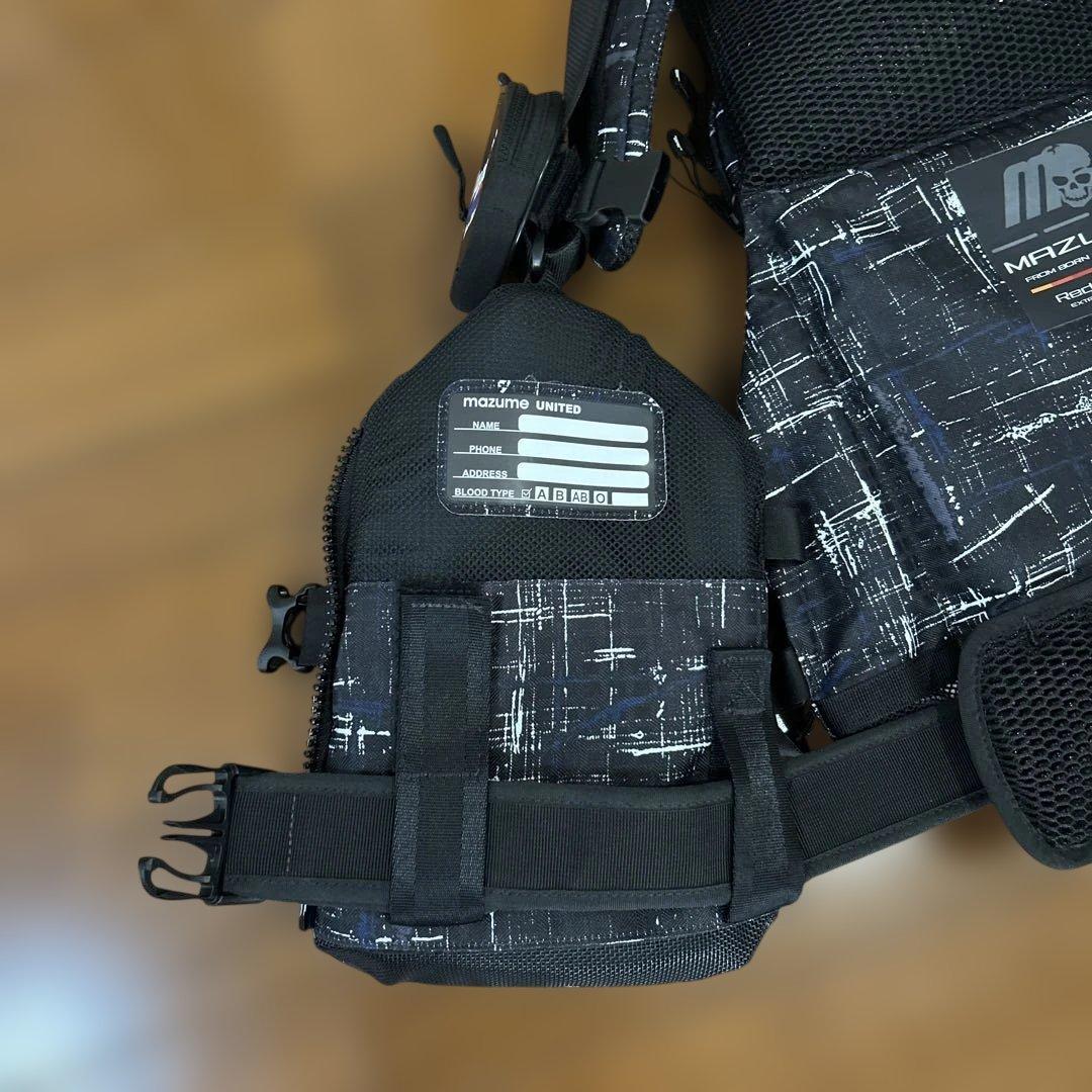 mazume マズメ ライフジャケット MZLJ-828 現行型 ポーチ付き