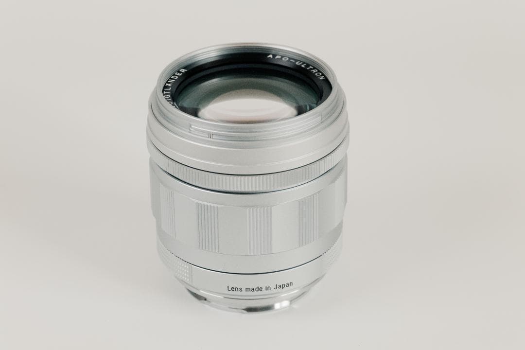Voigtlander APO-ULTRON 90mm F2（シルバー）