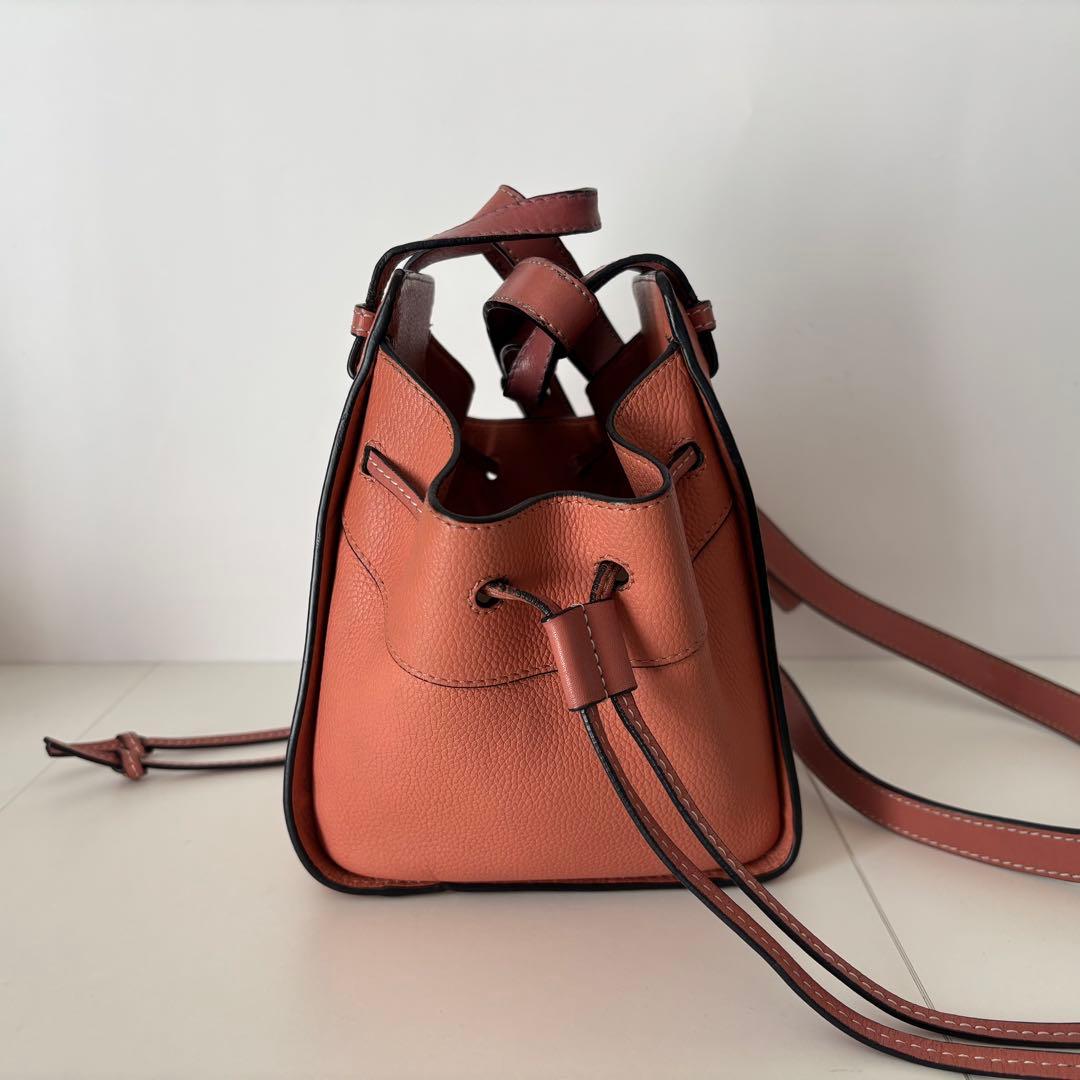 LOEWE ハンモック　ドローストリングバッグミニ