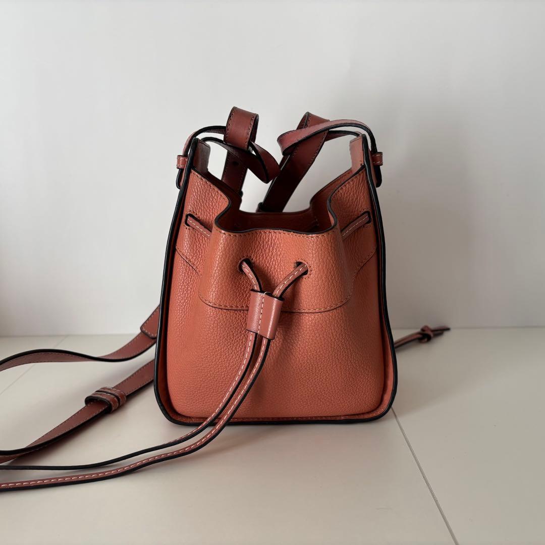 LOEWE ハンモック　ドローストリングバッグミニ